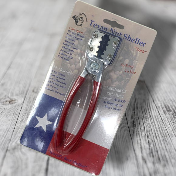NEW Texan "York" Nut Sheller New Old Stock Original Packaging Made in USA - Picture 1 of 6